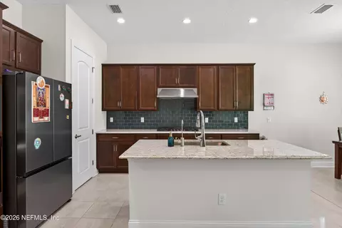 Kitchen - 272 Wye Rd, Saint Johns, FL 32259 photo 5 of 7
