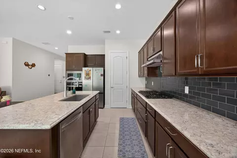 Kitchen - 272 Wye Rd, Saint Johns, FL 32259 photo 2 of 7