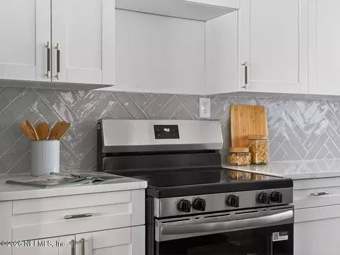Kitchen - 113 Menendez Rd, Saint Augustine, FL 32080 photo 6 of 8