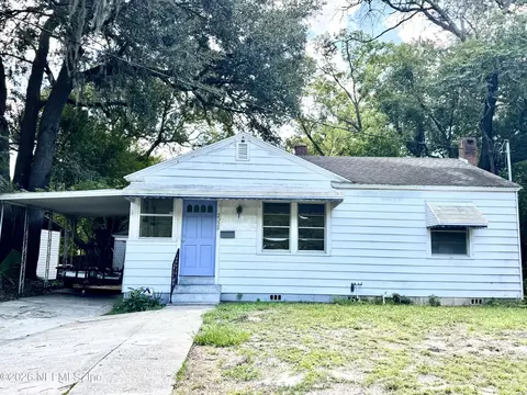 2229 Home Park Cir E, Jacksonville, FL 32207