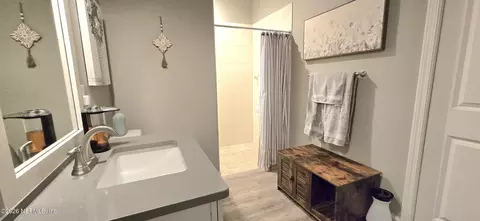 Bath - 284 Atlanta Dr, Saint Augustine, FL 32092 photo 1 of 4