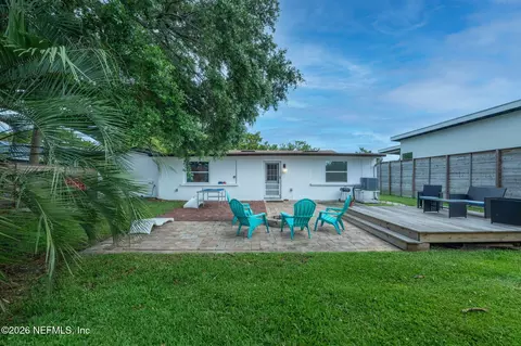 Exterior - 312 Alcazar St, Saint Augustine, FL 32080 photo 6 of 11
