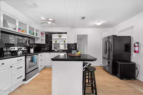 Kitchen - 312 Alcazar St, Saint Augustine, FL 32080 photo 1 of 5