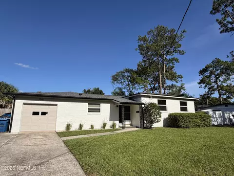 3841 Rogero Rd, Jacksonville, FL 32277
