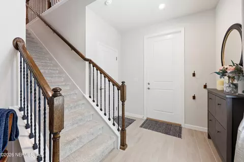 Entry Way - 253 Tower Ct, Saint Augustine, FL 32092 photo 2 of 9