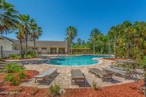 Exterior - 77137 Cobblestone Dr, Yulee, FL 32097 photo 7 of 7