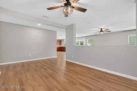 Living - 77137 Cobblestone Dr, Yulee, FL 32097 photo 10 of 10