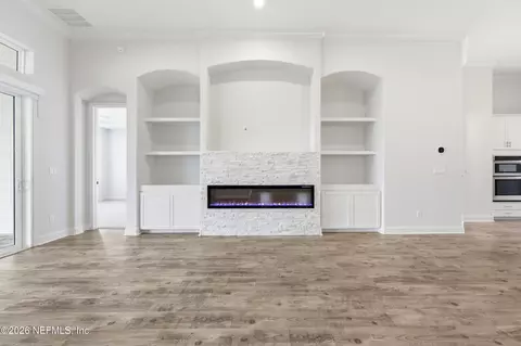 Living - 531 Eagle Moon Lake Dr, Saint Augustine, FL 32092 photo 5 of 8