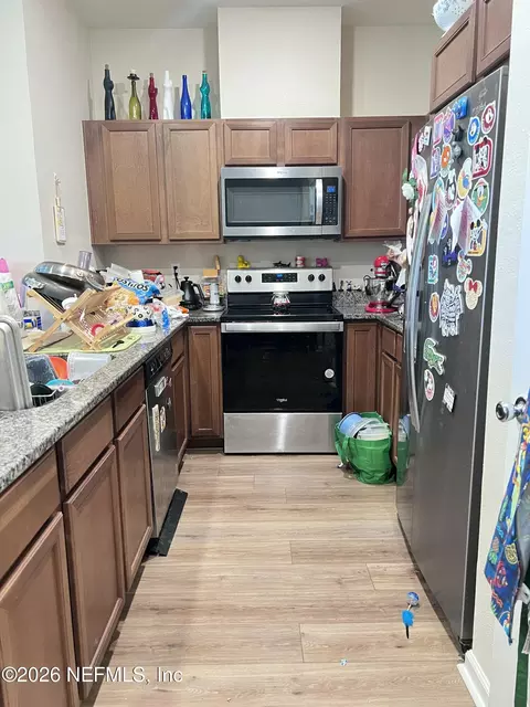 Kitchen - 124 Great Star Ct, Saint Augustine, FL 32086 photo 2 of 6