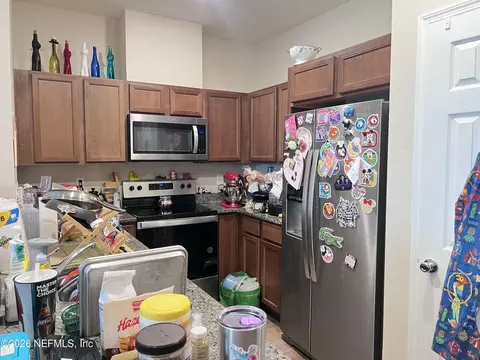 Kitchen - 124 Great Star Ct, Saint Augustine, FL 32086 photo 6 of 6