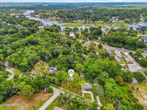 View/Area - 2131 Bartram Rd, Jacksonville, FL 32207 photo 3 of 6