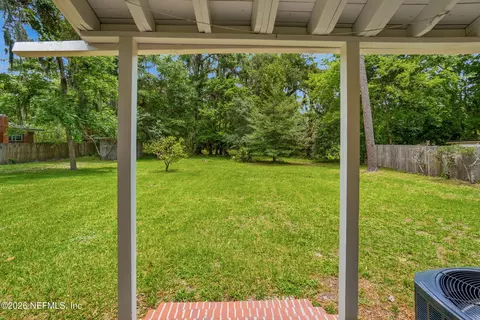 Exterior - 2131 Bartram Rd, Jacksonville, FL 32207 photo 1 of 5