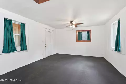Living - 2131 Bartram Rd, Jacksonville, FL 32207 photo 4 of 4