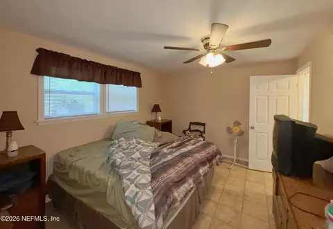 104 Helen Ave, Interlachen, FL 32148 photo 9
