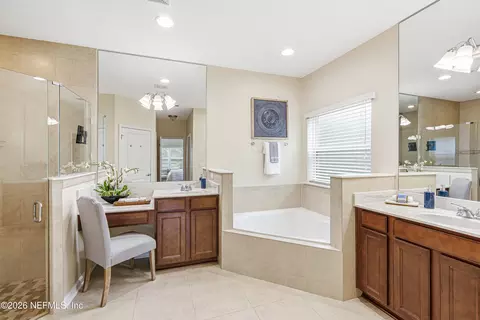 Bath - 357 Huffner Hill Cir, Saint Augustine, FL 32092 photo 1 of 3