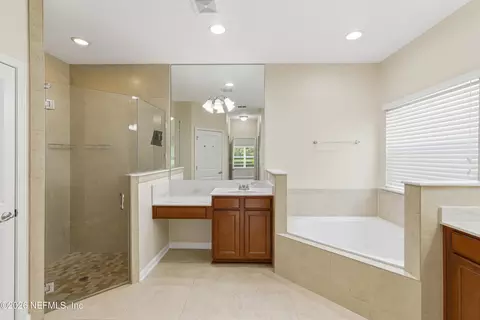 Bath - 357 Huffner Hill Cir, Saint Augustine, FL 32092 photo 1 of 4
