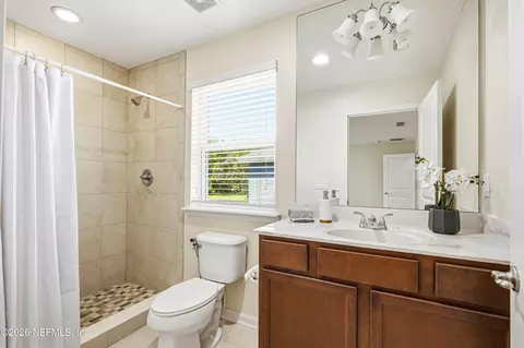 Bath - 357 Huffner Hill Cir, Saint Augustine, FL 32092 photo 3 of 3