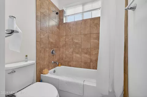 Bath - 299 Appaloosa Ave, Saint Augustine, FL 32095 photo 2 of 6