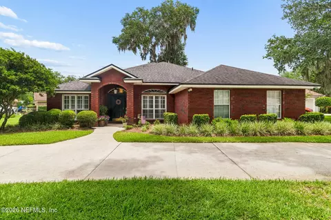1753 Rising Oaks Dr, Jacksonville, FL 32223
