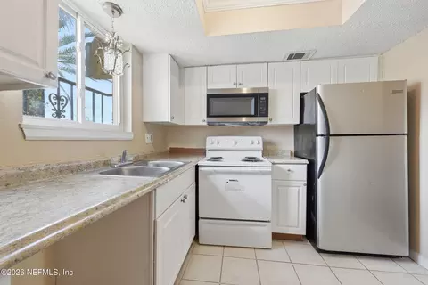 6654 Bell Tower Ct #2, Jacksonville, FL 32217