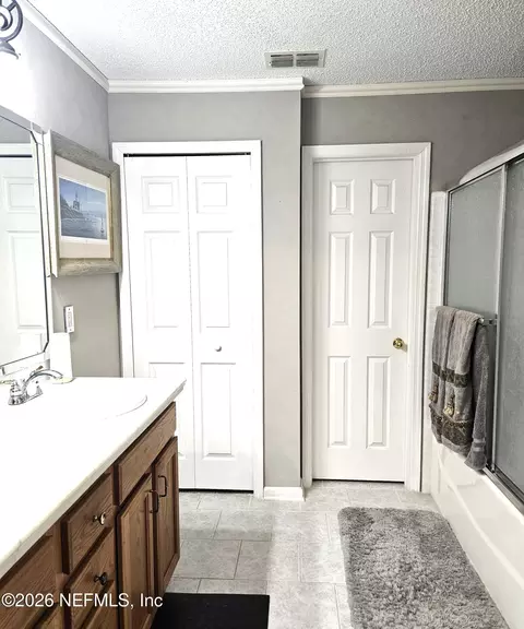 Bath - 1273 Ardmore St, Saint Augustine, FL 32092 photo 2 of 2