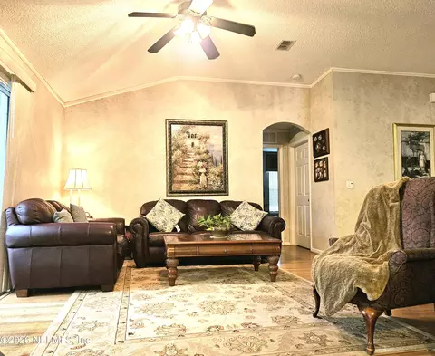 Living - 1273 Ardmore St, Saint Augustine, FL 32092 photo 1 of 1