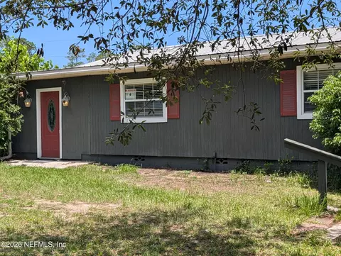 244 5th Way, Interlachen, FL 32148