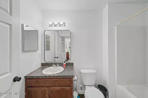 Bath - 205 Oceangate Dr, Atlantic Beach, FL 32233 photo 2 of 2