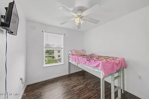 Bedroom - 205 Oceangate Dr, Atlantic Beach, FL 32233 photo 1 of 3