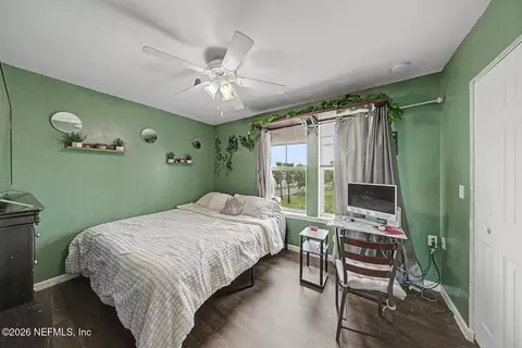 Bedroom - 205 Oceangate Dr, Atlantic Beach, FL 32233 photo 2 of 3