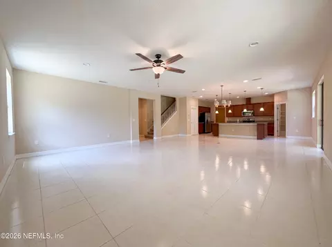 Living - 247 Los Alamos St, Saint Augustine, FL 32095 photo 1 of 7