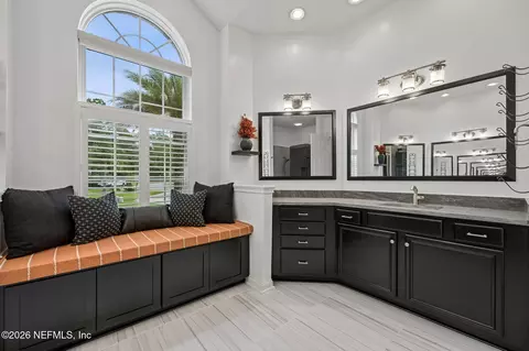 Bath - 96030 Blackrock Hammock Dr, Yulee, FL 32097 photo 2 of 10