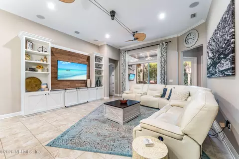 Living - 101 Brianhead Ct, Saint Johns, FL 32259 photo 1 of 3
