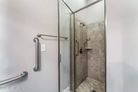 Bath - 101 Brianhead Ct, Saint Johns, FL 32259 photo 2 of 10