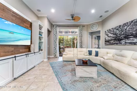 Living - 101 Brianhead Ct, Saint Johns, FL 32259 photo 2 of 3