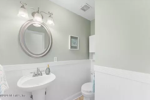 Bath - 320 Village Dr #D, Saint Augustine, FL 32084 photo 1 of 7