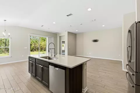 Kitchen - 65784 Edgewater Dr, Yulee, FL 32097 photo 2 of 4