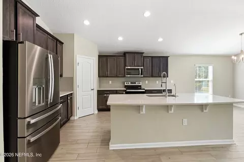 Kitchen - 65784 Edgewater Dr, Yulee, FL 32097 photo 4 of 4