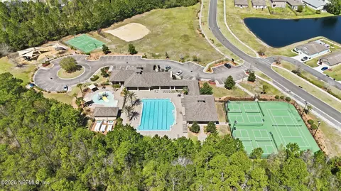 View/Area - 65784 Edgewater Dr, Yulee, FL 32097 photo 4 of 5