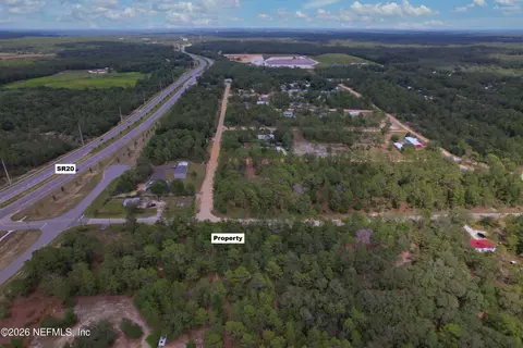 107 Paris St, Interlachen, FL 32148 photo 3