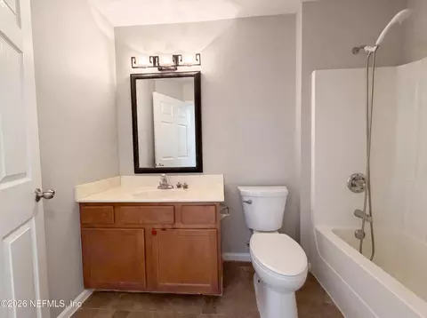 Bath - 617 Birchbark Trl, Saint Augustine, FL 32092 photo 4 of 4