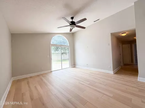 Living - 617 Birchbark Trl, Saint Augustine, FL 32092 photo 4 of 5