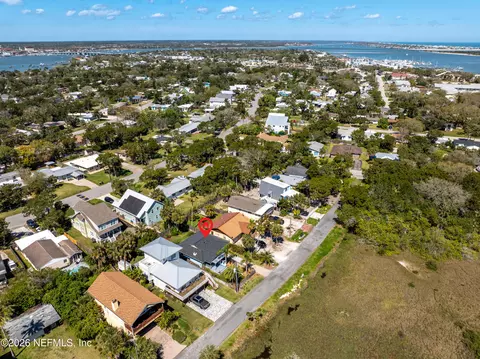View/Area - 111 Ferdinand Ave, Saint Augustine, FL 32080 photo 2 of 10
