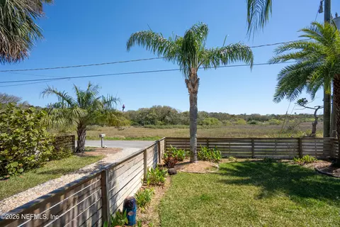 Exterior - 111 Ferdinand Ave, Saint Augustine, FL 32080 photo 6 of 12