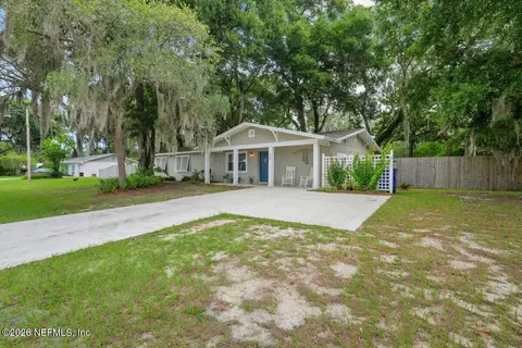 Exterior - 409 Lobelia Rd, Saint Augustine, FL 32086 photo 5 of 13