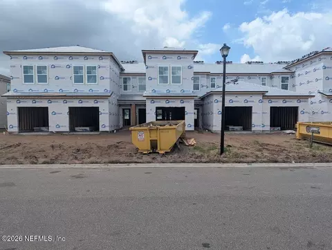190 Brazil Nut Cir, Jacksonville, FL 32218