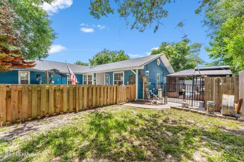 Exterior - 178 Segovia Rd, Saint Augustine, FL 32086 photo 8 of 11