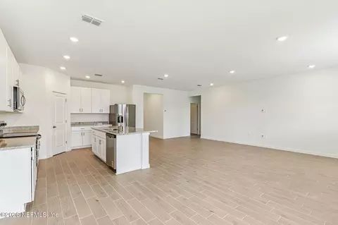 3594 Bella Sera Ln, Green Cove Springs, FL 32043