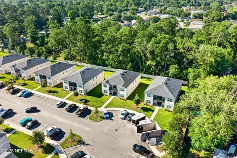 View/Area - 7650 Mailes Ct, Jacksonville, FL 32210 photo 3 of 6