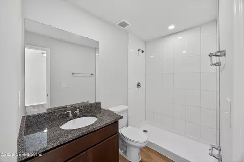 Bath - 7650 Mailes Ct, Jacksonville, FL 32210 photo 1 of 2